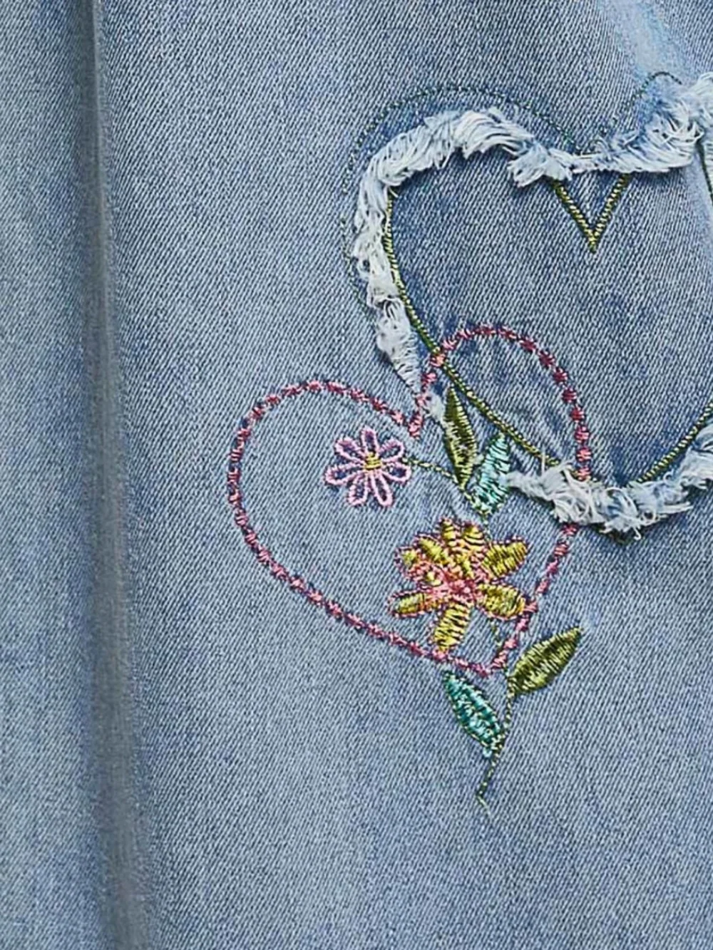 POL Light Wash Denim Stretchy Waist Floral heart Patchwork Wide leg Denim Jeans - Picture 2 of 7